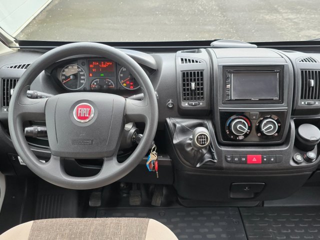 Rapido 691 - Photo 7