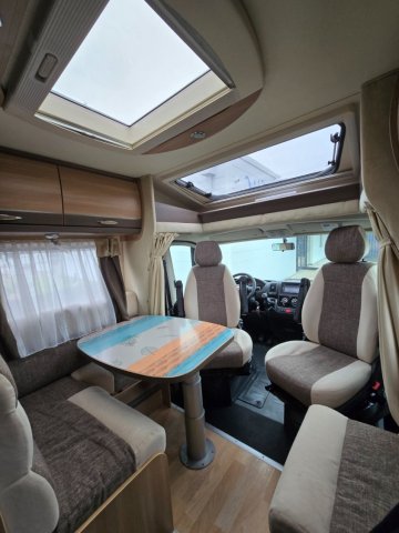 Rapido 691 - Photo 8