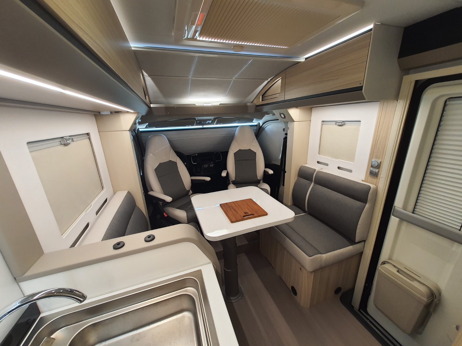 Adria Compact DL 60eme Anniversaire 