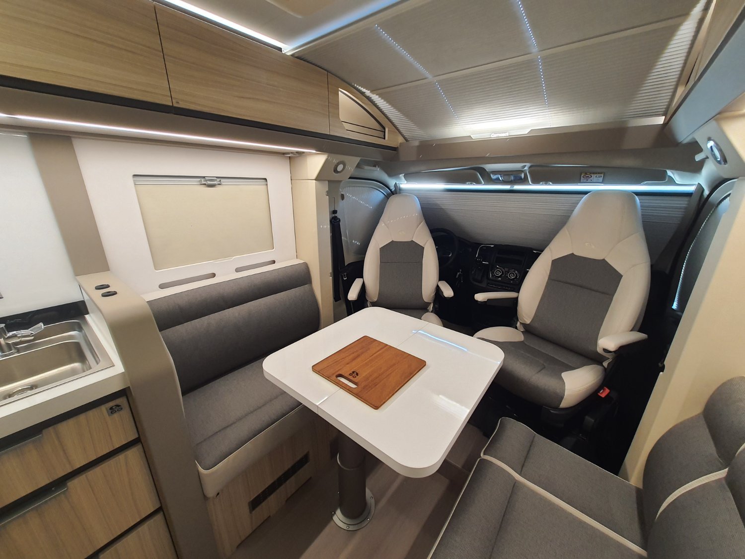 Adria Compact DL 60eme Anniversaire 