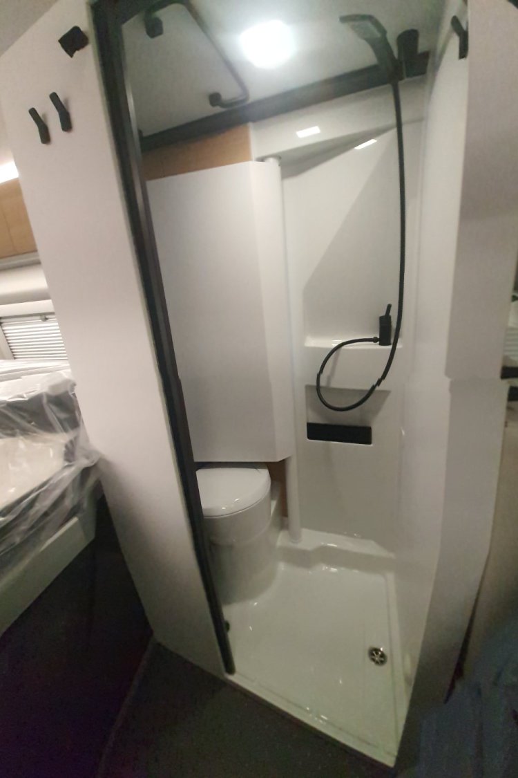 Adria Twin Sports 640 SGX 60e anniversaire 
