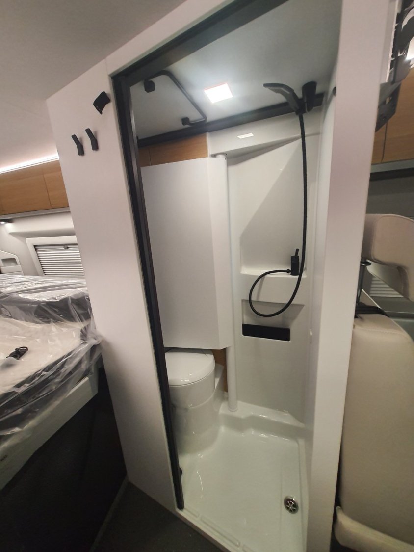 Adria Twin Sports 640 SGX 60e anniversaire 