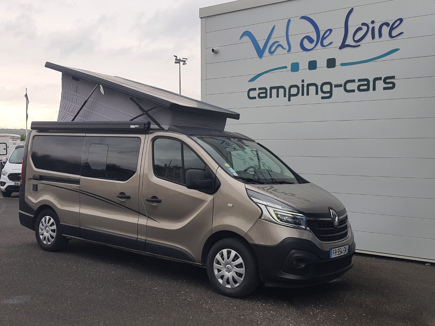Font Vendome Auto Camp XL 
