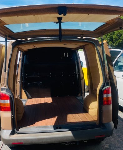 Volkswagen T5 BALI - Photo 9