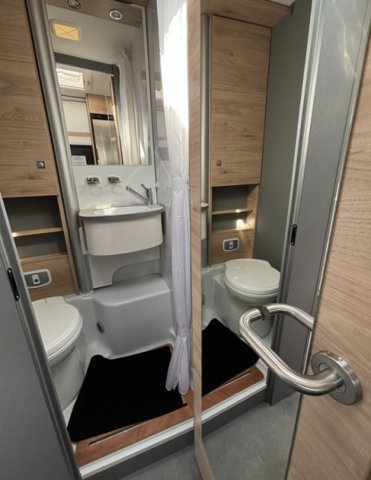 Dethleffs Just T 6812 EB CAMP - Photo 13