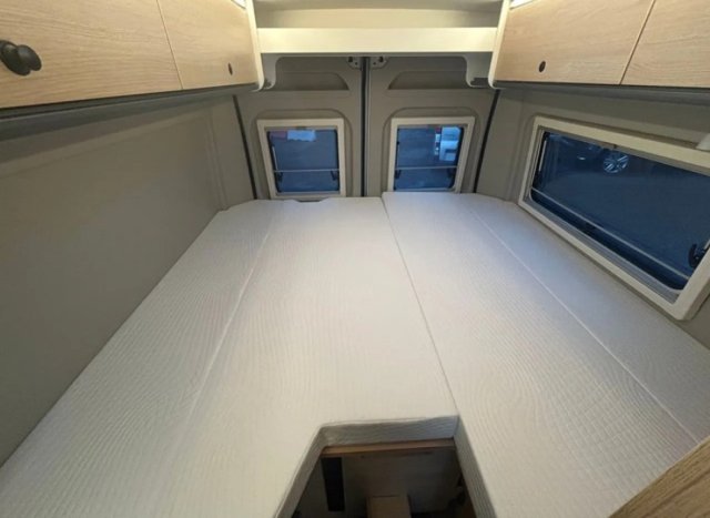 Sunlight Cliff 640 X CAMPER VAN - Photo 3