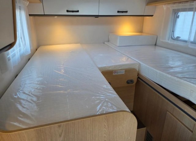 Sunlight V 67S VAN - Photo 5
