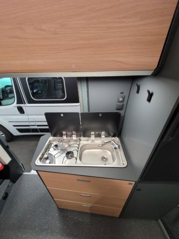 Adria Twin 640 SGX 60Y - Photo 4