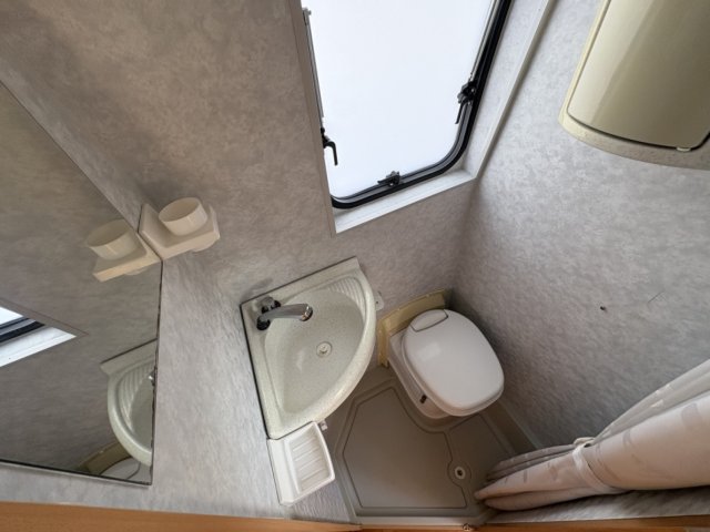 Adria Fourgon Van TWIN TWIN - Photo 3