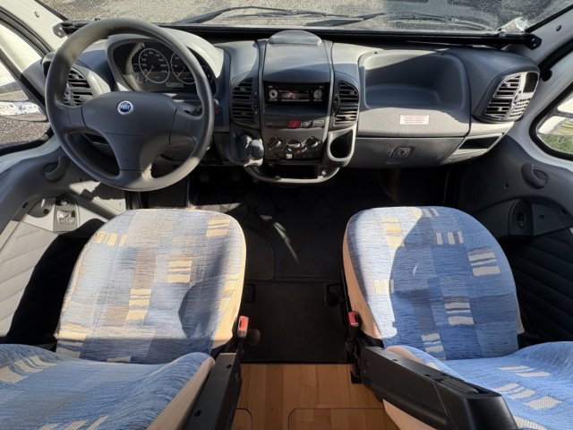 Adria Fourgon Van TWIN TWIN - Photo 6