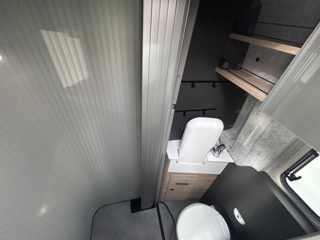 Dethleffs Globetrail 600 DR Performance - Photo 7