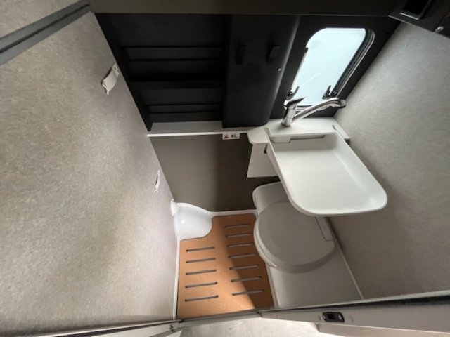 Hymer Camper Vans / Hymercar Grand Canyon S - Photo 6