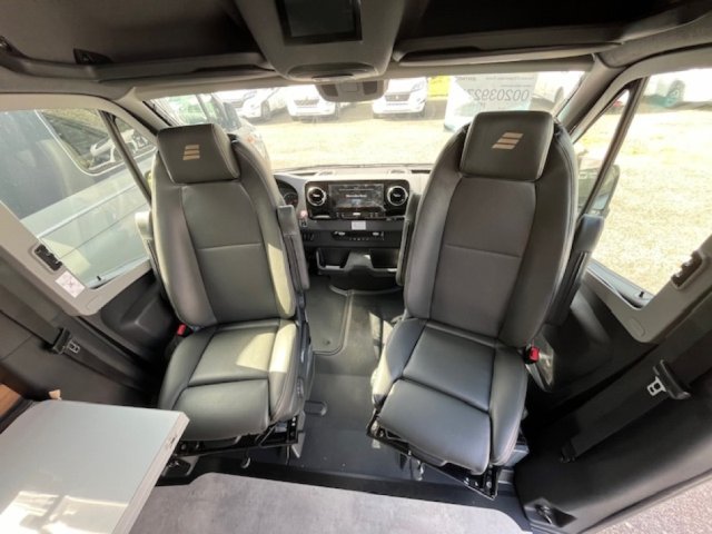 Hymer Camper Vans / Hymercar Grand Canyon S 4X4 FACELIFT - Photo 3