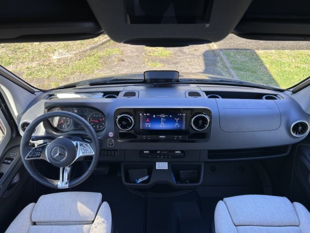 Hymer Camper Vans / Hymercar Grand Canyon S 600 4X4 - Photo 8