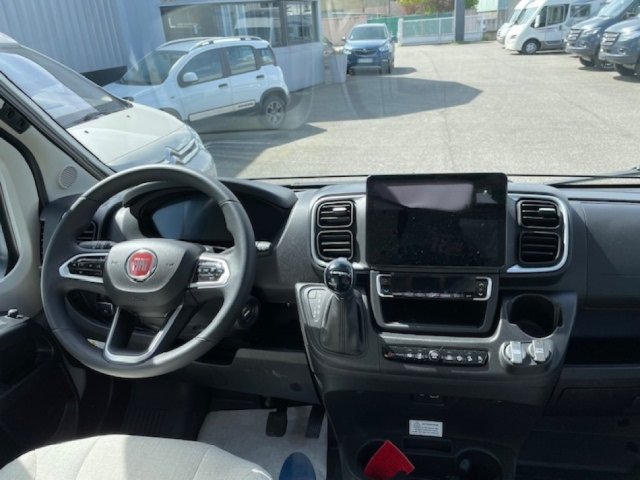 Hymer Camper Vans / Hymercar Grand Canyon FACELIFT BOITE AUTOMATIQUE - Photo 2