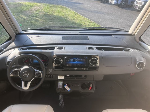 Hymer Classe-B MasterLine I 880 BMLI - Photo 17