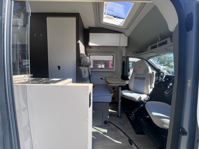 LMC Innovan 590 New Edition BOITE AUTOMATIQUE - Photo 6