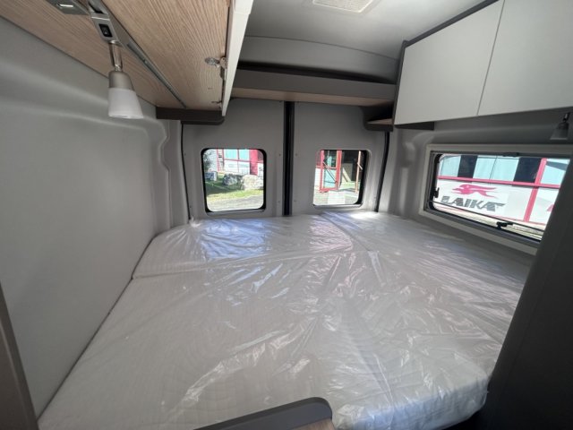 LMC Innovan 590 New Edition BOITE AUTOMATIQUE - Photo 8