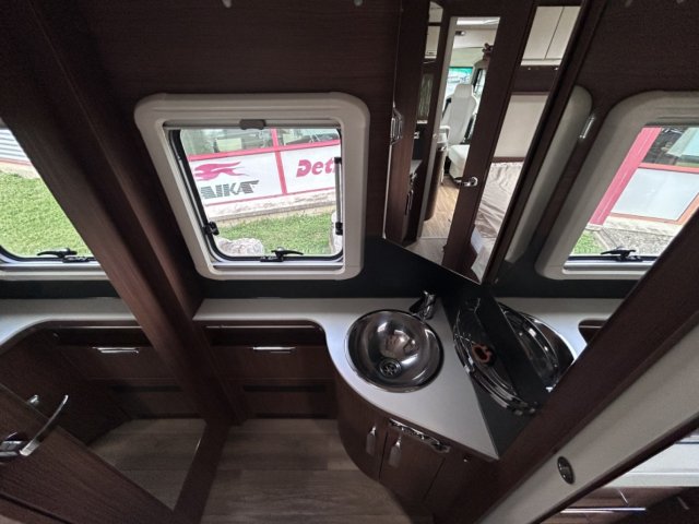 Niesmann+Bischoff Arto 66 F - Photo 13