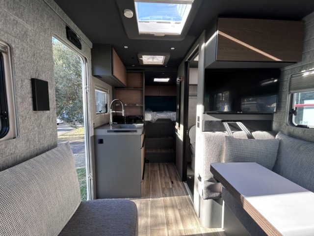 Niesmann+Bischoff iSmove 6.9 E - Photo 13