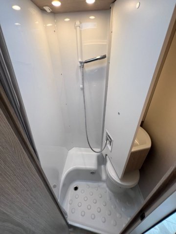 Burstner Lineo T 620 G Automatique prêt a partir - Photo 13