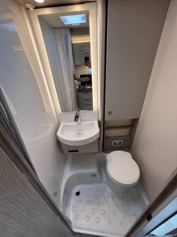 Burstner Lineo T 620 G Automatique prêt a partir - Photo 12