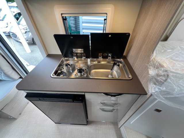 Burstner Lineo T 620 G Automatique prêt a partir - Photo 11