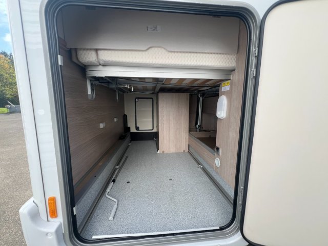 Burstner Lineo T 700 Equipement complet - Prêt a partir - Photo 11