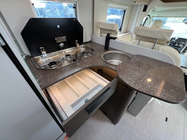 Burstner Lyseo Td 690 B66 NOUVEAUTE 2026 - Boite auto - Prix - Equipé - - Photo 30