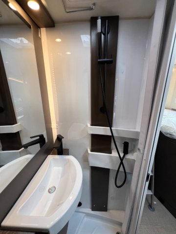 Burstner Lyseo Td 690 B66 NOUVEAUTE 2026 - Boite auto - Prix - Equipé - - Photo 35