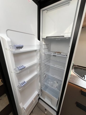 Burstner Lyseo Td 690 B66 NOUVEAUTE 2026 - Boite auto - Prix - Equipé - - Photo 32