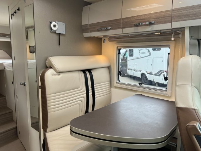 Burstner Travel Van T 620 G 160cv BOITE AUTOMATIQUE AT9 TRES BEL ETAT - Photo 29