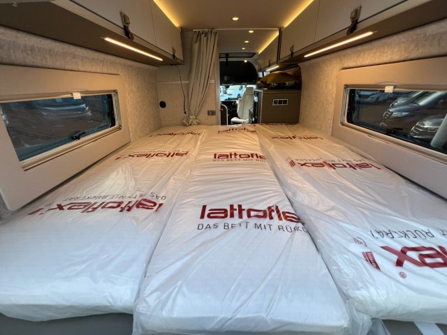 Hymer Camper Vans / Hymercar Grand Canyon S 700 4x4 190ch 4T1 - Photo 26