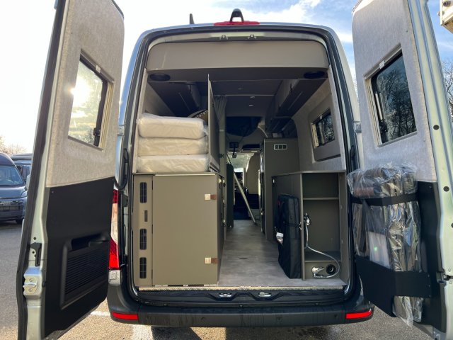 Hymer Camper Vans / Hymercar Grand Canyon S 700 4x4 190ch 4T1 - Photo 16