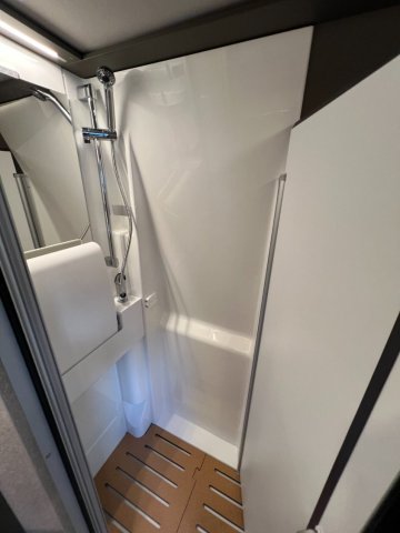 Hymer Camper Vans / Hymercar Grand Canyon S 700 4x4 190ch 4T1 - Photo 64