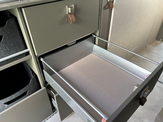 Hymer Camper Vans / Hymercar Grand Canyon S 700 4x4 190ch 4T1 - Photo 21