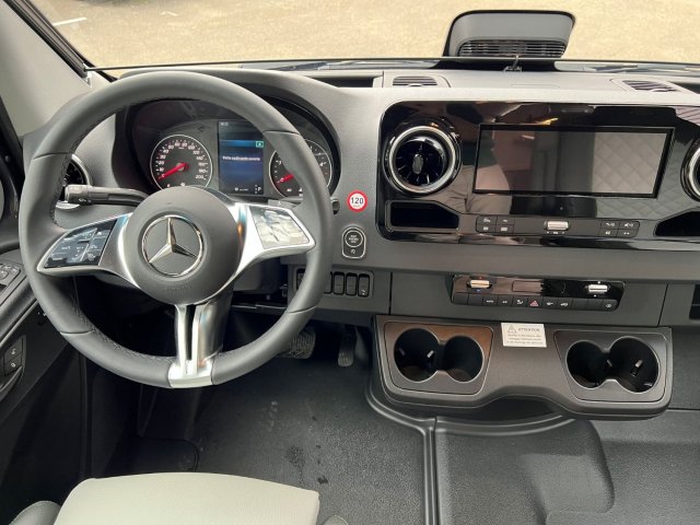 Hymer Camper Vans / Hymercar Grand Canyon S Crossover - Photo 37