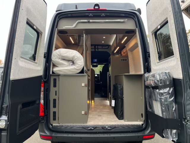 Hymer Camper Vans / Hymercar Grand Canyon S Crossover - Photo 12