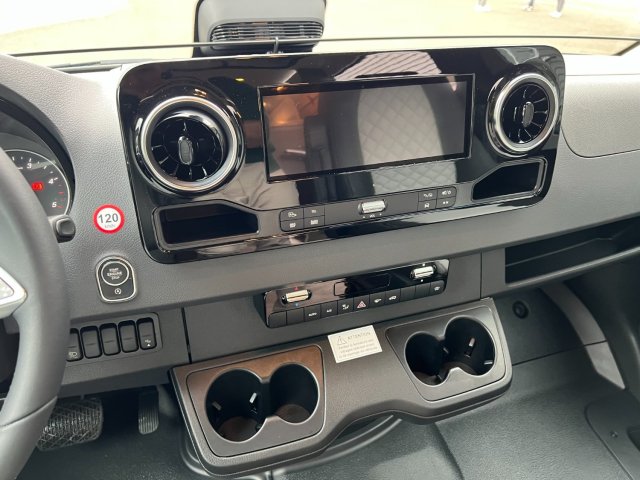 Hymer Camper Vans / Hymercar Grand Canyon S Crossover - Photo 39