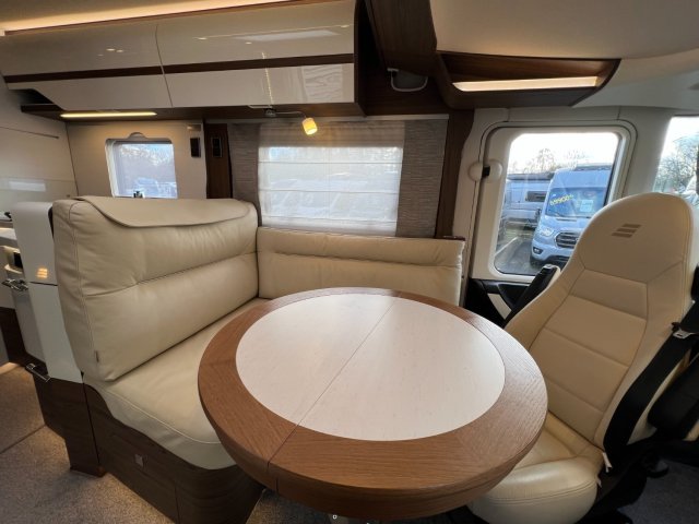 Hymer Classe-B MasterLine I 890 ETAT NEUF A SAISIR - Photo 56