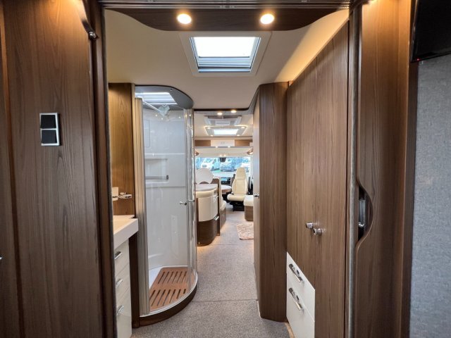 Hymer Classe-B MasterLine I 890 ETAT NEUF A SAISIR - Photo 79