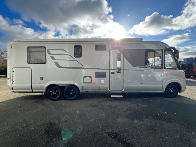 Hymer Classe-B MasterLine I 890 ETAT NEUF A SAISIR - Photo 22