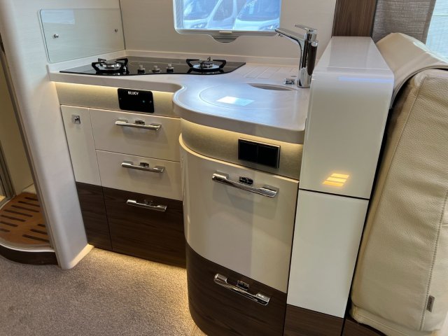 Hymer Classe-B MasterLine I 890 ETAT NEUF A SAISIR - Photo 64