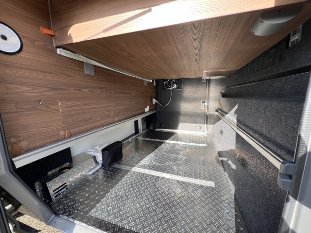 Hymer Classe-B MasterLine I 890 ETAT NEUF A SAISIR - Photo 15