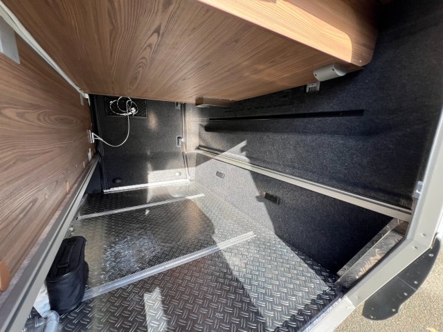 Hymer Classe-B MasterLine I 890 ETAT NEUF A SAISIR - Photo 14