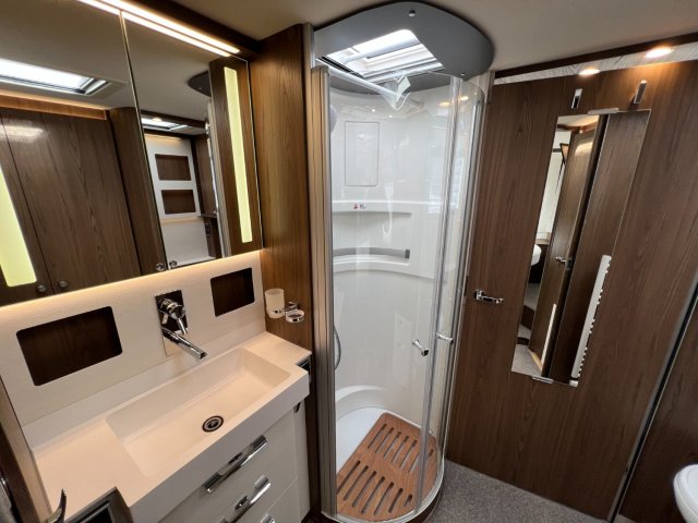 Hymer Classe-B MasterLine I 890 ETAT NEUF A SAISIR - Photo 70