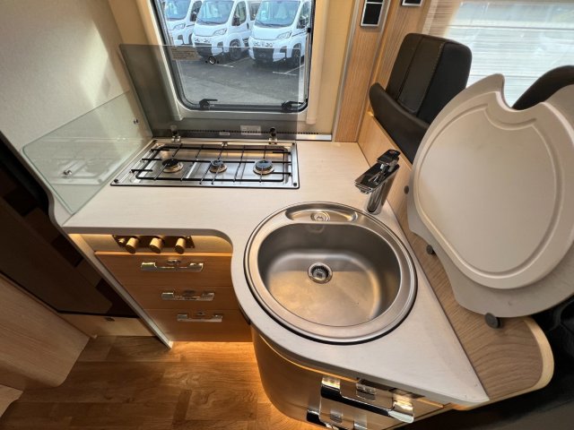 Hymer Classe-B ModernComfort I 600 - Photo 42