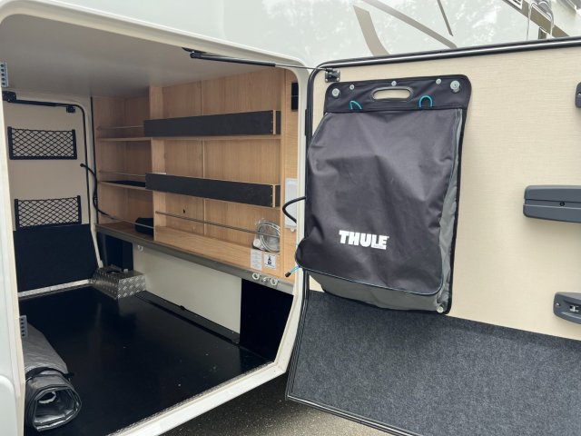 Hymer Classe-B ModernComfort I 680 COMPLET - PRET A PARTIR - CLE EN MAIN - Photo 16