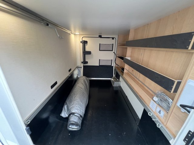 Hymer Classe-B ModernComfort I 680 COMPLET - PRET A PARTIR - CLE EN MAIN - Photo 17