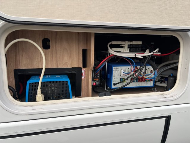 Hymer ML-T 580 4x4 190ch - Photo 7